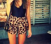Shorts Leopardo